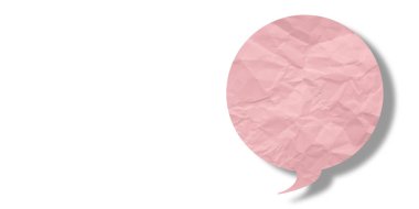 Pembe konuşma balonu buruşmuş kağıt beyaz arkaplanda izole edilmiş.