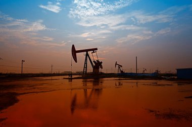 Petrol pompası, endüstriyel ekipmanlar