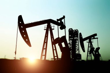  İş endüstrisi ekipmanlarında yağ pompası