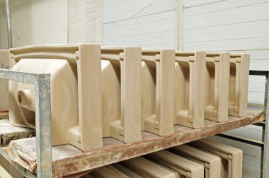 Seramik ürünler atölyede 