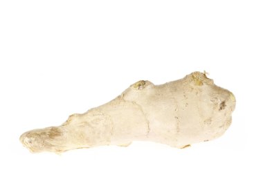 Beyaz arka planda izole edilmiş taze kızıl.