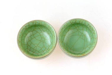 Çay seti, beyaz bir sırtüstü fincan.