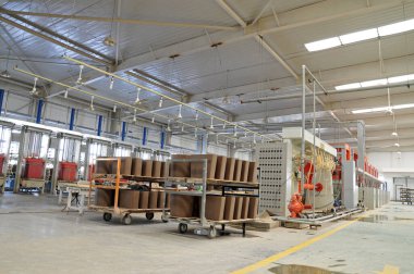 Seramik ürünler atölyede 