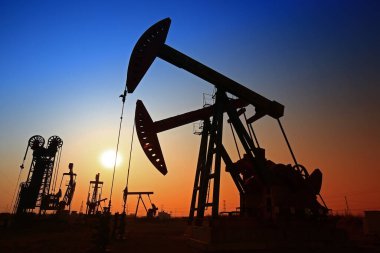 Petrol pompası, endüstriyel teçhizat