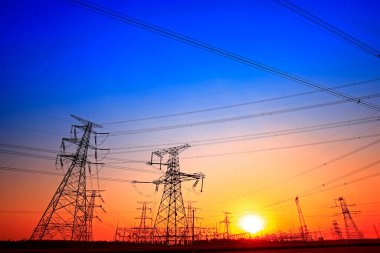 pylonElectric enerji endüstrisi ekipman ve tesisleri