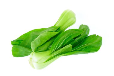 Beyaz arka planda Çin lahanası