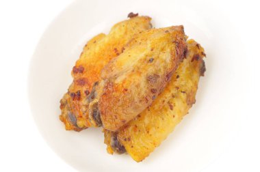 Yakın mesafeden kızarmış tavuk kanadı.