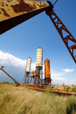 Beton karıştırma silosu, inşaat tesisleri.