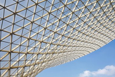 Arka plan olarak çelik yapı geometri inşaatı