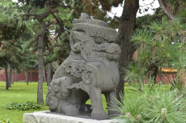 Çin 'de Taş Aslan Oymacılığı, Antik Mimari