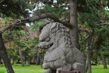 Çin 'de Taş Aslan Oymacılığı, Antik Mimari