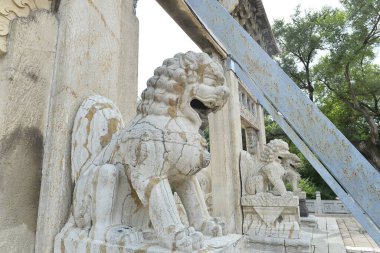 Stone Lion Carving Craft in China, Ancient Architecture clipart