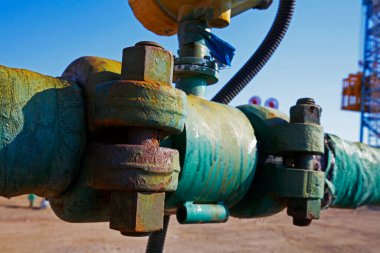 Endüstriyel ekipmanlardaki cıvatalar ve fındıklar 