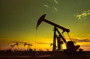 Petrol pompası, endüstriyel teçhizat