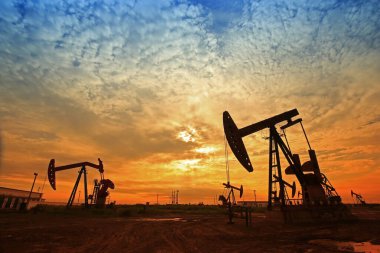 Petrol pompası, endüstriyel ekipmanlar