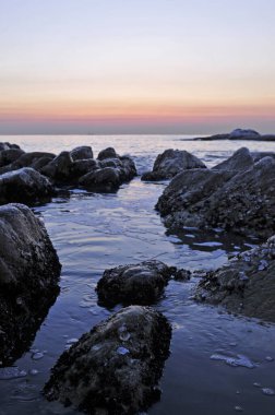 Kış deniz buzu ve yeryüzünün yükselişi. 