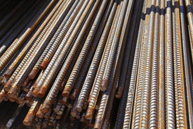 İnşaat alanında inşaat çubuğu düzenlendi