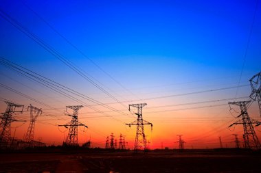 Elektrik kulesi, güç endüstrisi ekipmanları