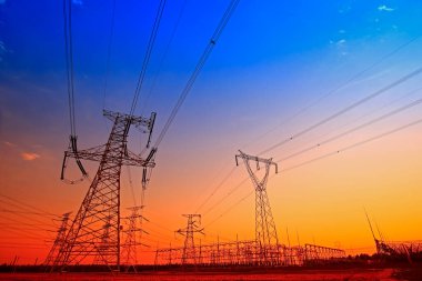 Elektrik kulesi, elektrik endüstrisi ekipmanları ve tesisleri