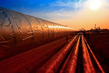 Yağ boruları ve vanalar