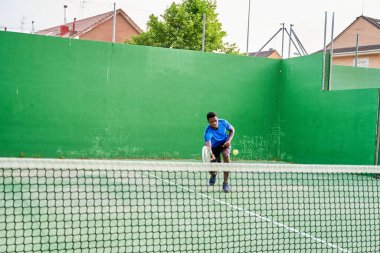 Profesyonel kürek atlama gözlemcisi. Spor oyunu