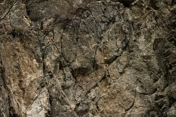 doku gri granit taş