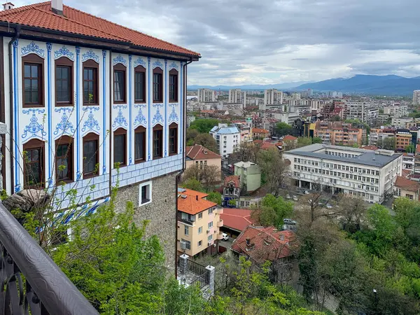 Plovdiv şehrinin panoramik manzarası Bulgaria tepesinden
