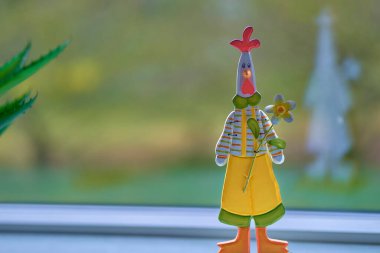 Aslan heykeli eski kasabanın şehrinde geceleyin