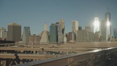 Brooklyn Köprüsü ve Manhattan Skyline in the Morning Manhattan, New York City, ABD