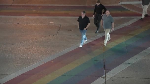 Rainbow Crosswalks Homosexuell Lgbt Community Neighborhood Oak Lawn Cedar Springs — Stockvideo