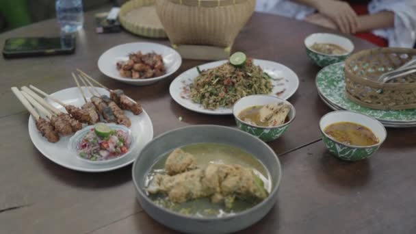 Comida Tradicional Balinesa Indonesia Pescado Sate Lilit Bali Carne Picada — Vídeo de stock