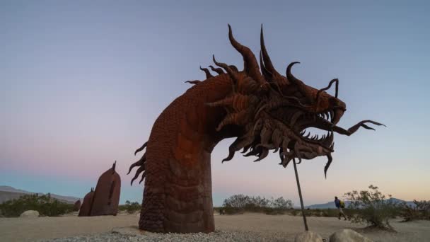 Mundialmente Famoso Sky Art Esculturas Metal Deserto Galleta Meadows Serpent — Vídeo de Stock