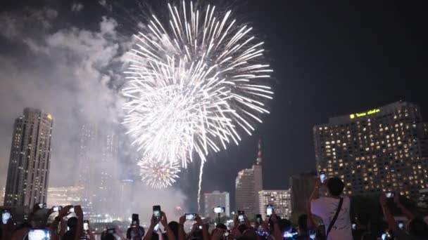 New Year Eve Beautiful Fireworks Display Chao Phraya River Iconsiam — Stock video