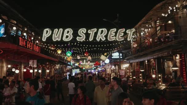Pub Street Old Market Siem Reap Cambodia Lively Bustling Crowd — Stockvideo