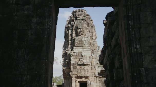 Bayon Decorated Khmer Empire Temple Buddhism Angkor Siem Reap Cambodia — Stok video