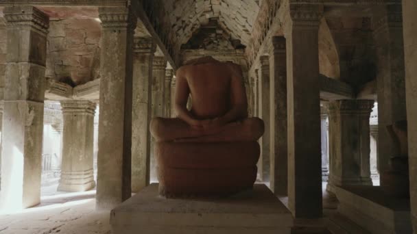 Hovedløs Buddha Statue Prohm Templet Angkor Arkæologiske Park – Stock-video