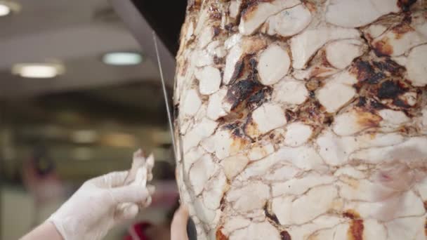 Kebab Shawarma Készítése Csirkéből Marhahúsból Spinning Griller Roaster Street Food — Stock videók