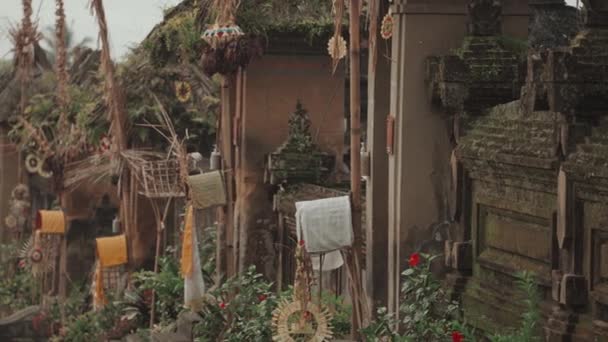 Bali Indonesia Penglipuran Traditional Balinese Village Decorated Penjor Galungan Kuningan — Vídeo de Stock