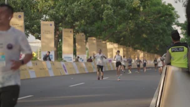 Bali Indonesien August 2023 Tausende Läufer Nehmen Bali Marathon Gianyar — Stockvideo