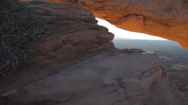 Mesa Arch Sunrise Island Sky Uma Mesa Enorme Plana Com — Vídeo de Stock