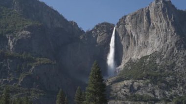 Yosemite Şelalesi Yosemite Ulusal Parkı 'nın En Yüksek Şelalesi