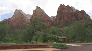 Utah 'ın güneybatısındaki Zion Ulusal Parkı Patrikler Mahkemesi.