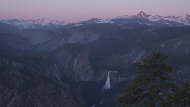 Glacier Point Overlook Med Utsikt Över Yosemite Valley Half Dome — Stockvideo