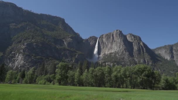 Cascate Mozzafiato Dello Yosemite Cascata Più Alta Del Parco Nazionale — Video Stock