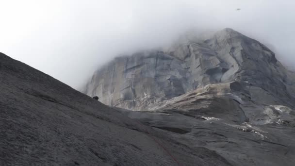 Capitan Cea Mai Emblematică Formare Rocă Verticală Din Parcul Național — Videoclip de stoc