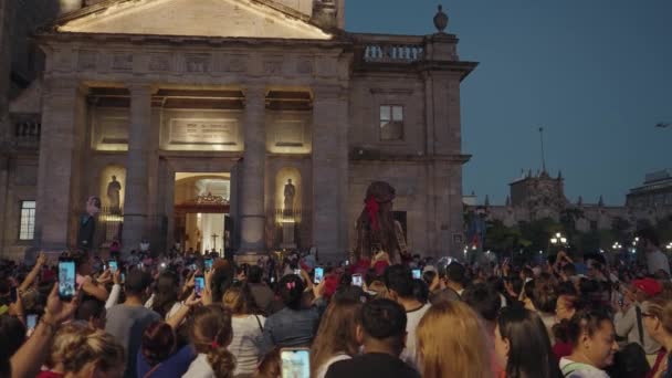 Guadalajara México Novembro 2023 Pequea Little Amal Walk Giant Puppet — Vídeo de Stock