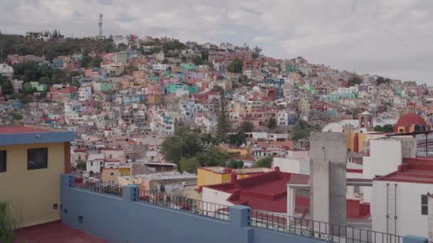 Panoramisch Uitzicht Guanajuato City Mexico Van Monumento Pipila Hill — Stockvideo