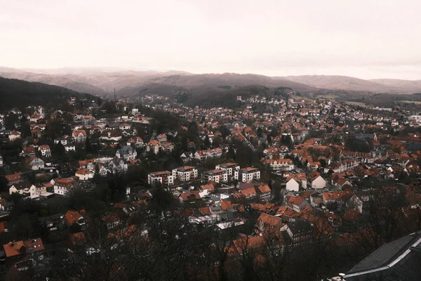 Красивий Вид Невелике Місто Гірській Долині — стокове фото