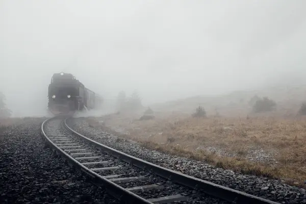 Starý Vlak Kolejích — Stock fotografie