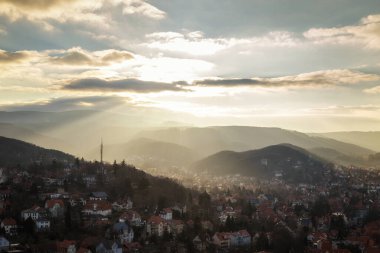 Köyde güzel bir gün doğumu